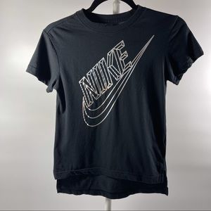Nike black tee youth size medium